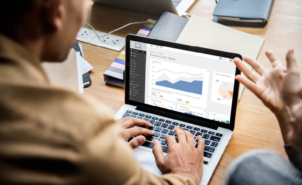 Consecuencias de NO implementar Verifactu en tu ERP - Ibis Computer