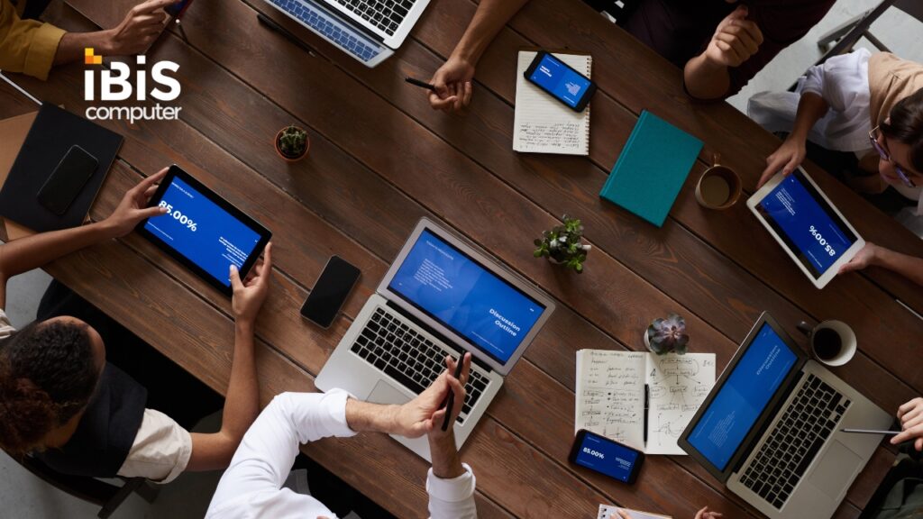 Gestión de identidades y accesos (IAM):